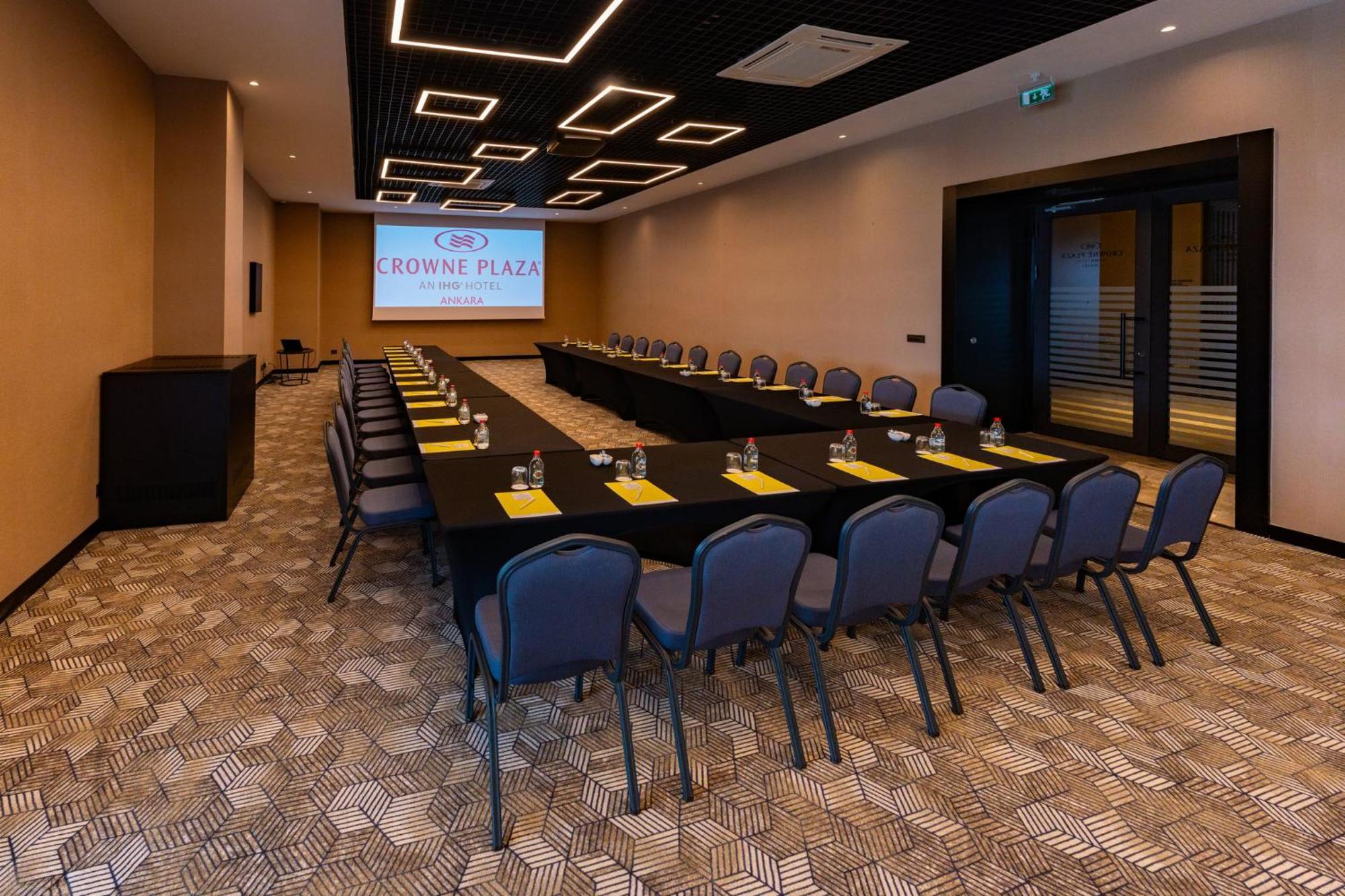 Crowne Plaza Ankara By Ihg Hotel Eksteriør billede